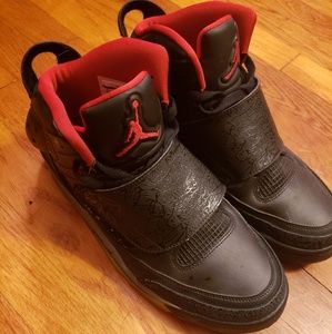 Nike Air Jordan Son of Mars Size: 11
